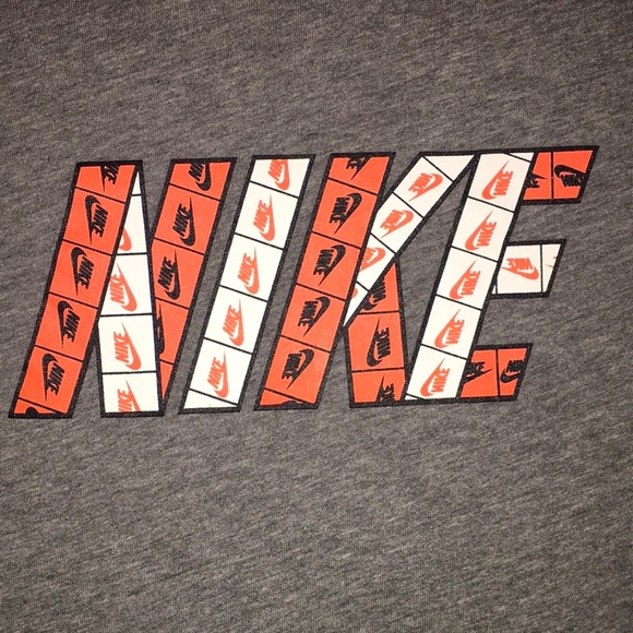 Grey Nike Short Sleeve Tee with Cool Logo (Youth XL) - Picture 3 of 6